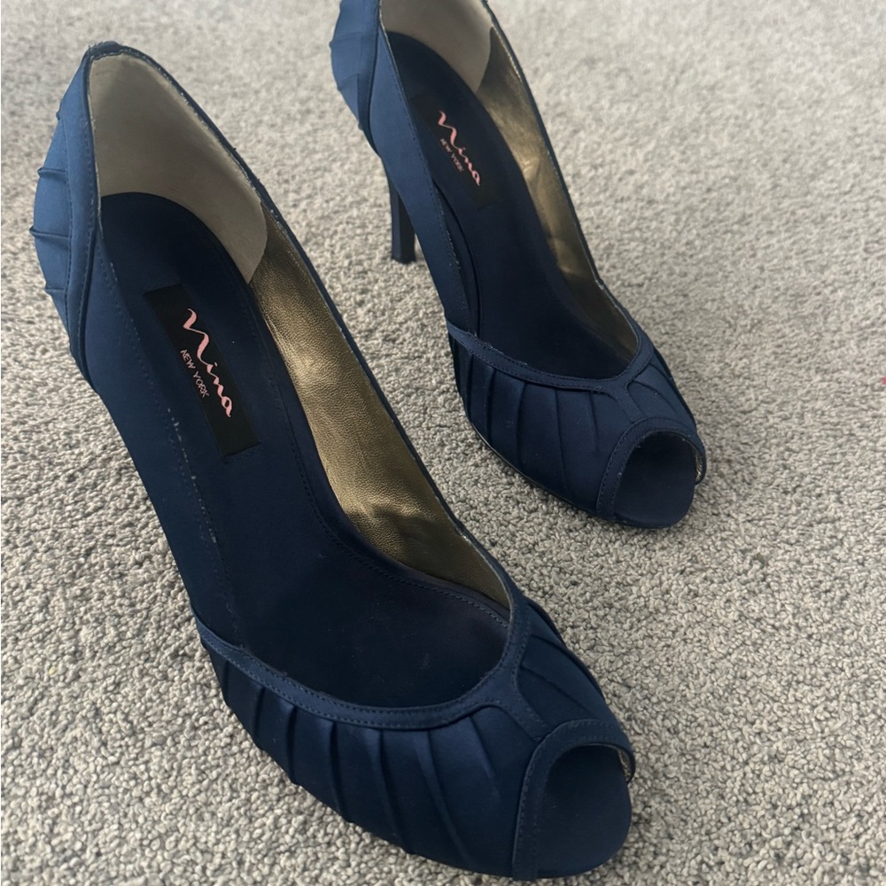 Nina Elegant Navy Peep Toe Heels